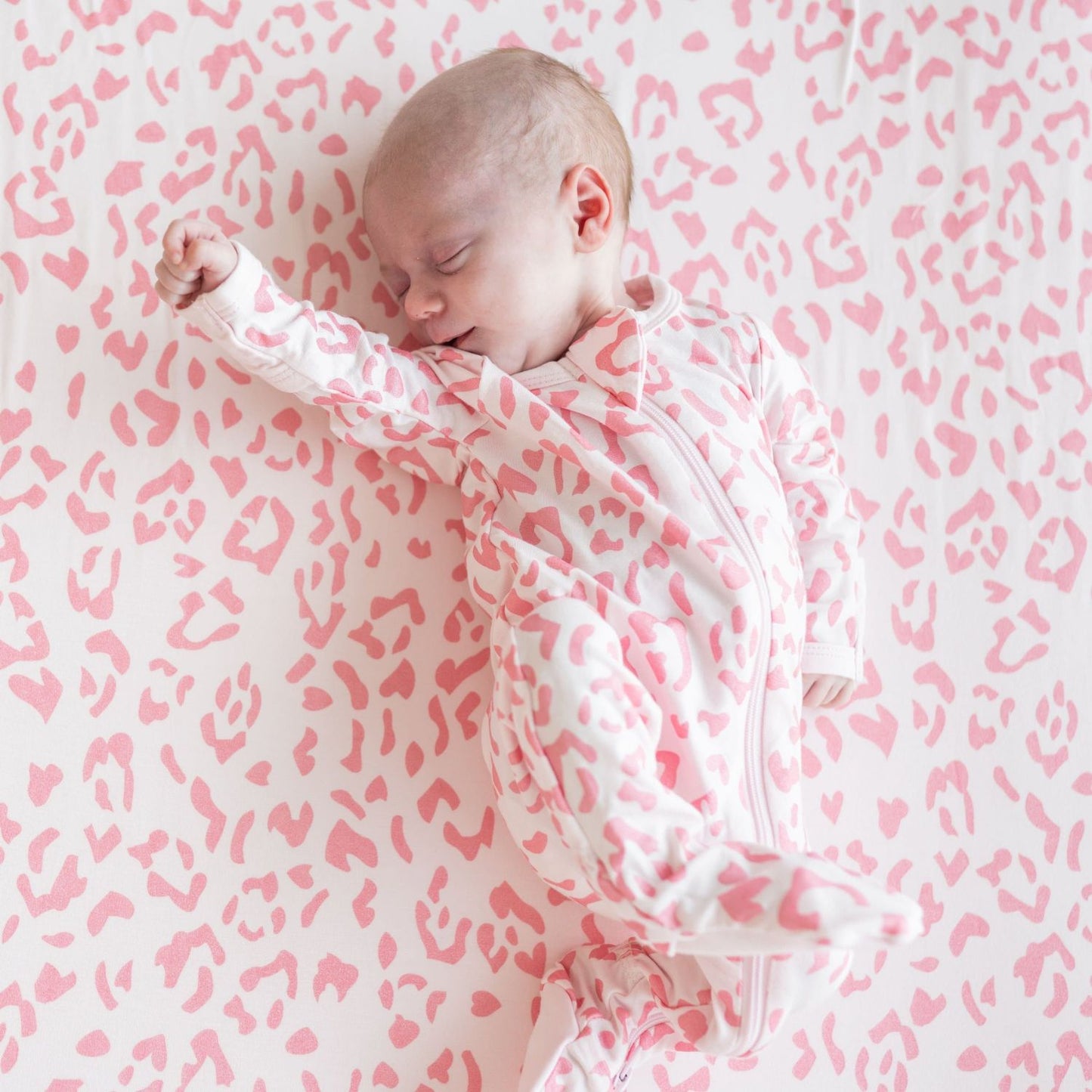 Kyte Baby Zippered Footie - Sakura Leopard