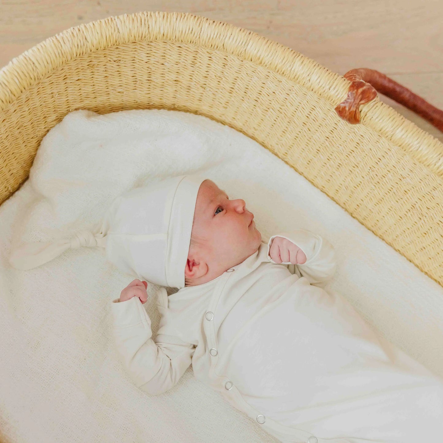 Copper Pearl Knit Top Hat (0-4M) - Cru
