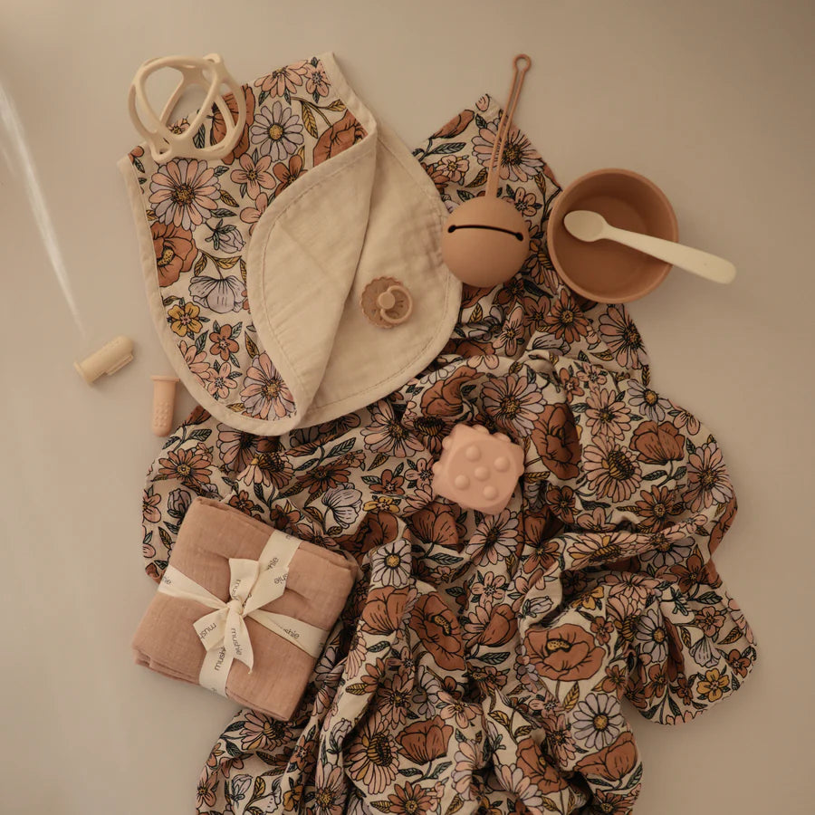 Mushie Muslin Swaddles - Retro Flowers