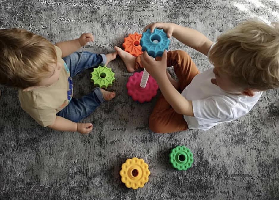 How to get Two Kids to Sleep in One Room