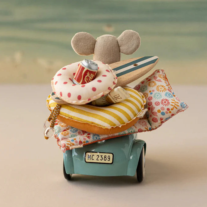 Maileg Mouse Car