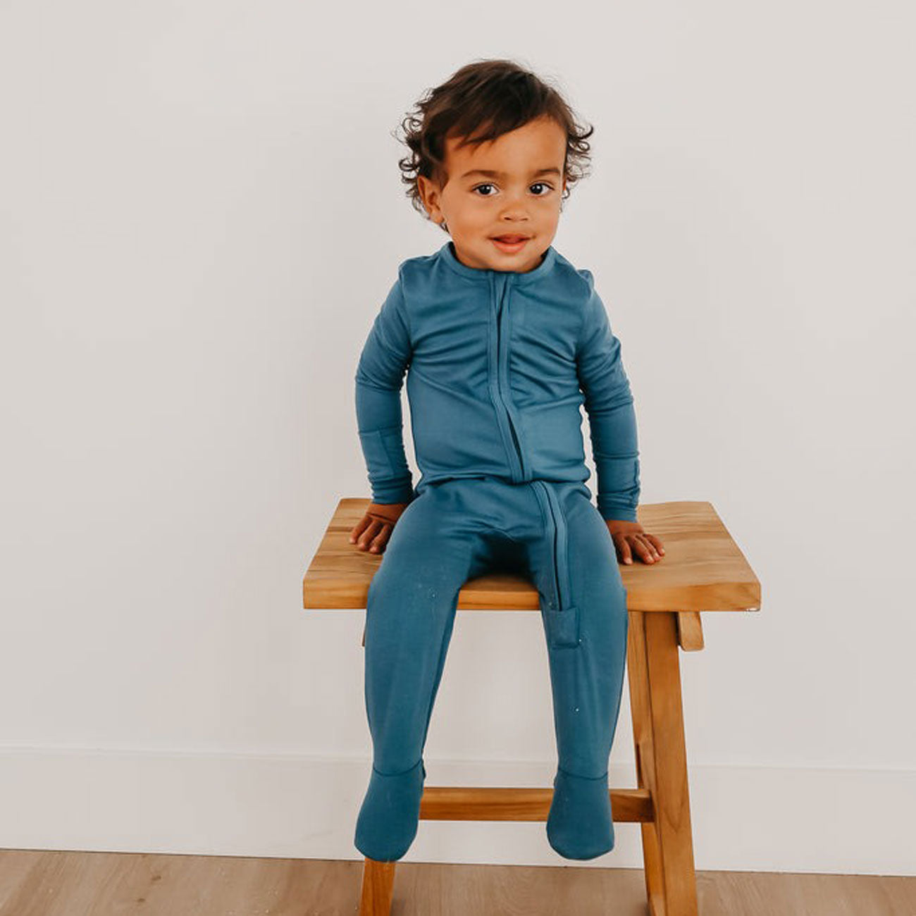 Toddler wearing Copper Pearl Zip-up Footie - Steel