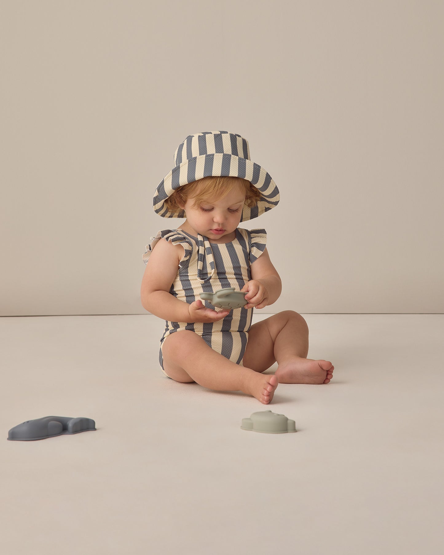 Quincy Mae Scoop Back One-Piece Swimsuit - Retro Ocean Stripe