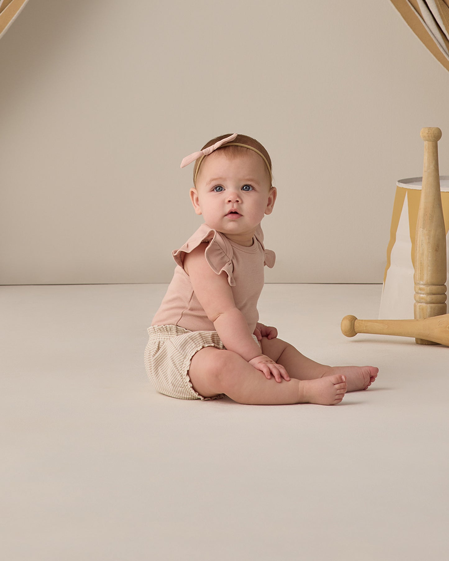 Quincy Mae Flutter Sleeve Bodysuit - Blush