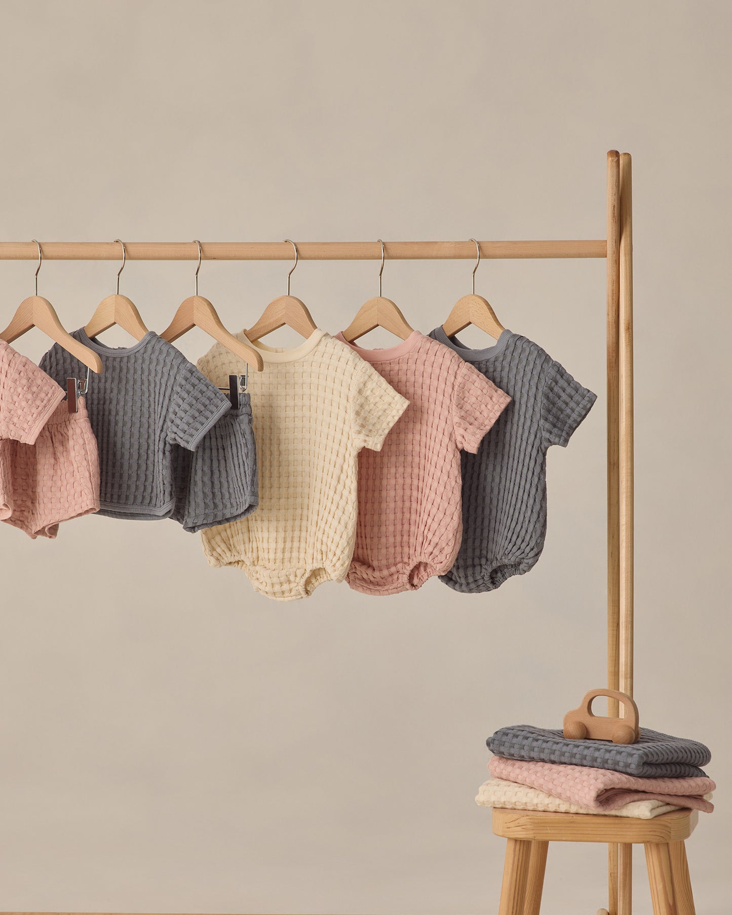 Quincy Mae Relaxed Bubble Romper - Natural