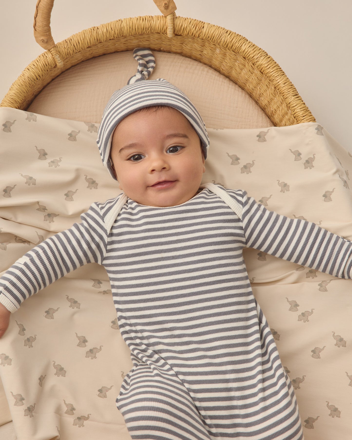 Quincy Mae Knotted Baby Gown + Hat Set