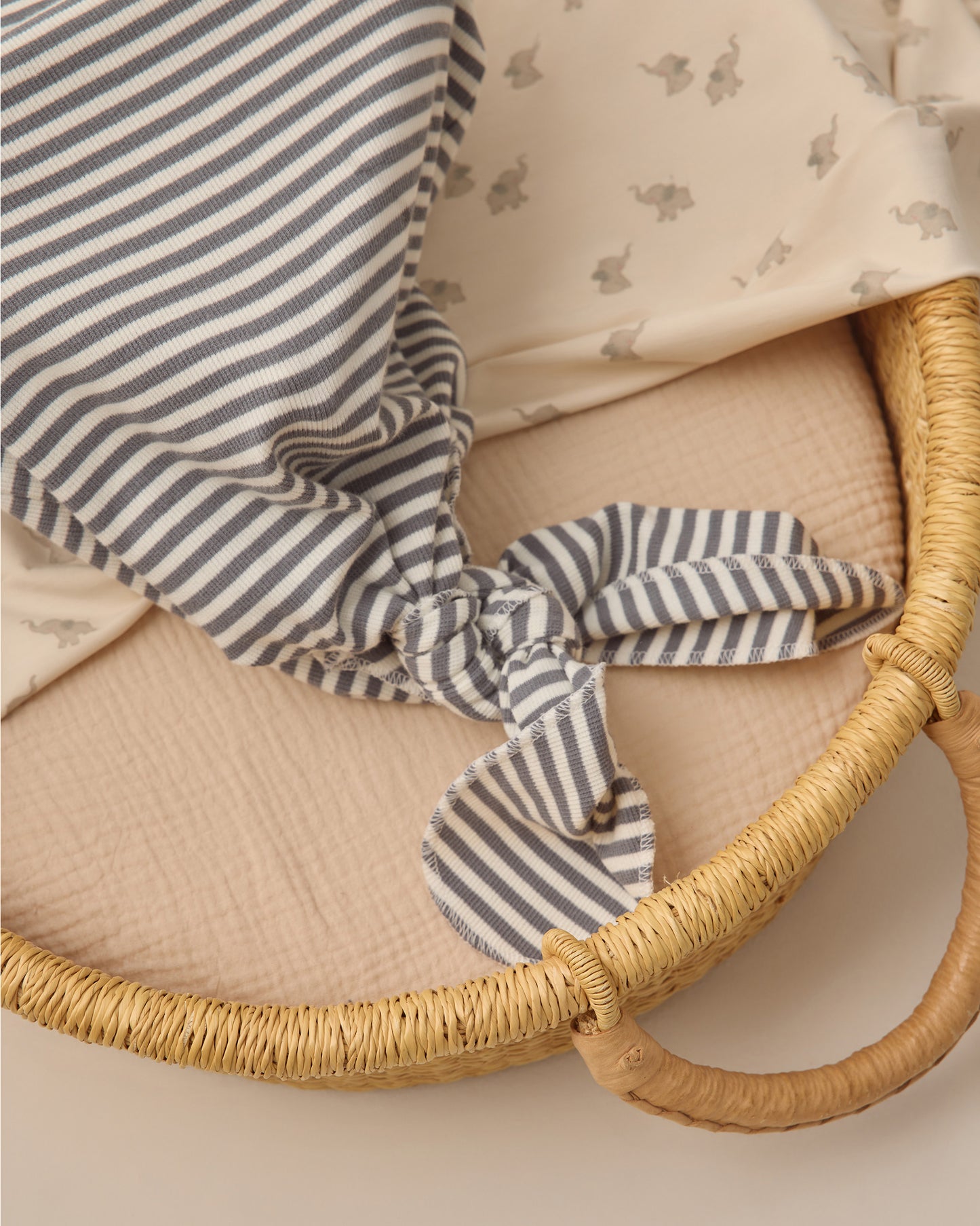 Quincy Mae Knotted Baby Gown + Hat Set