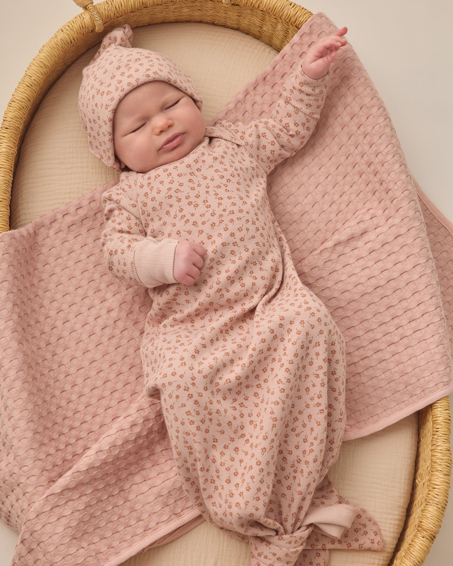 Quincy Mae Knotted Baby Gown + Hat Set