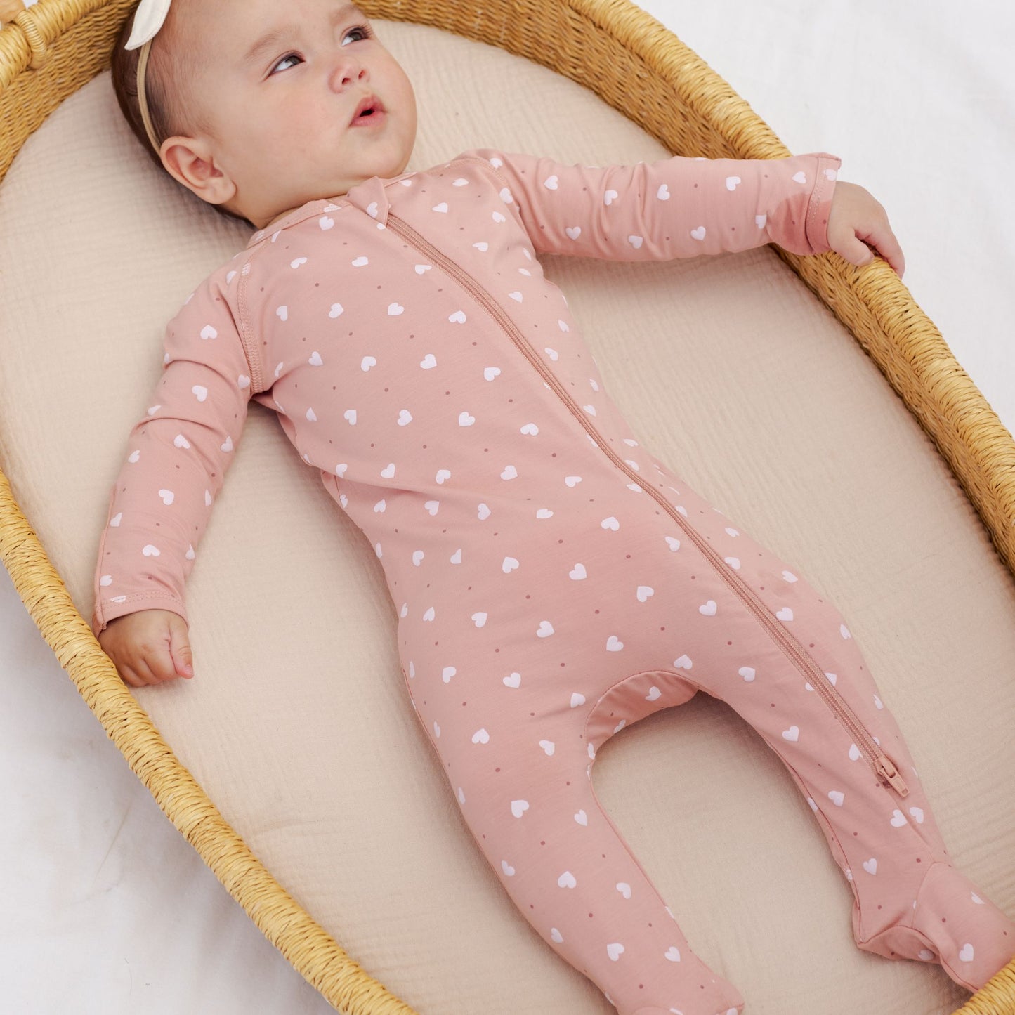 Quincy Mae Bamboo Zip Footie - Pink Hearts
