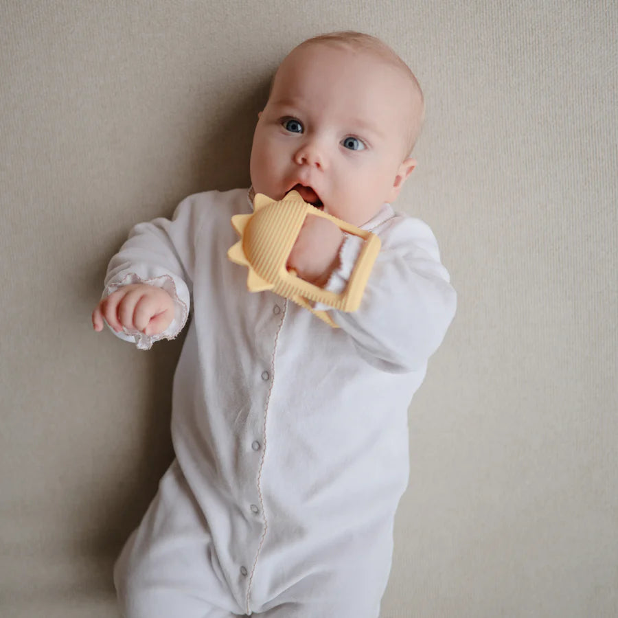 Mushie No Drop Sun Teether