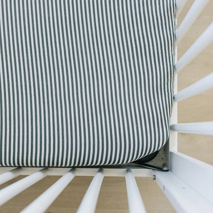 Mebie Baby Muslin Crib Sheet