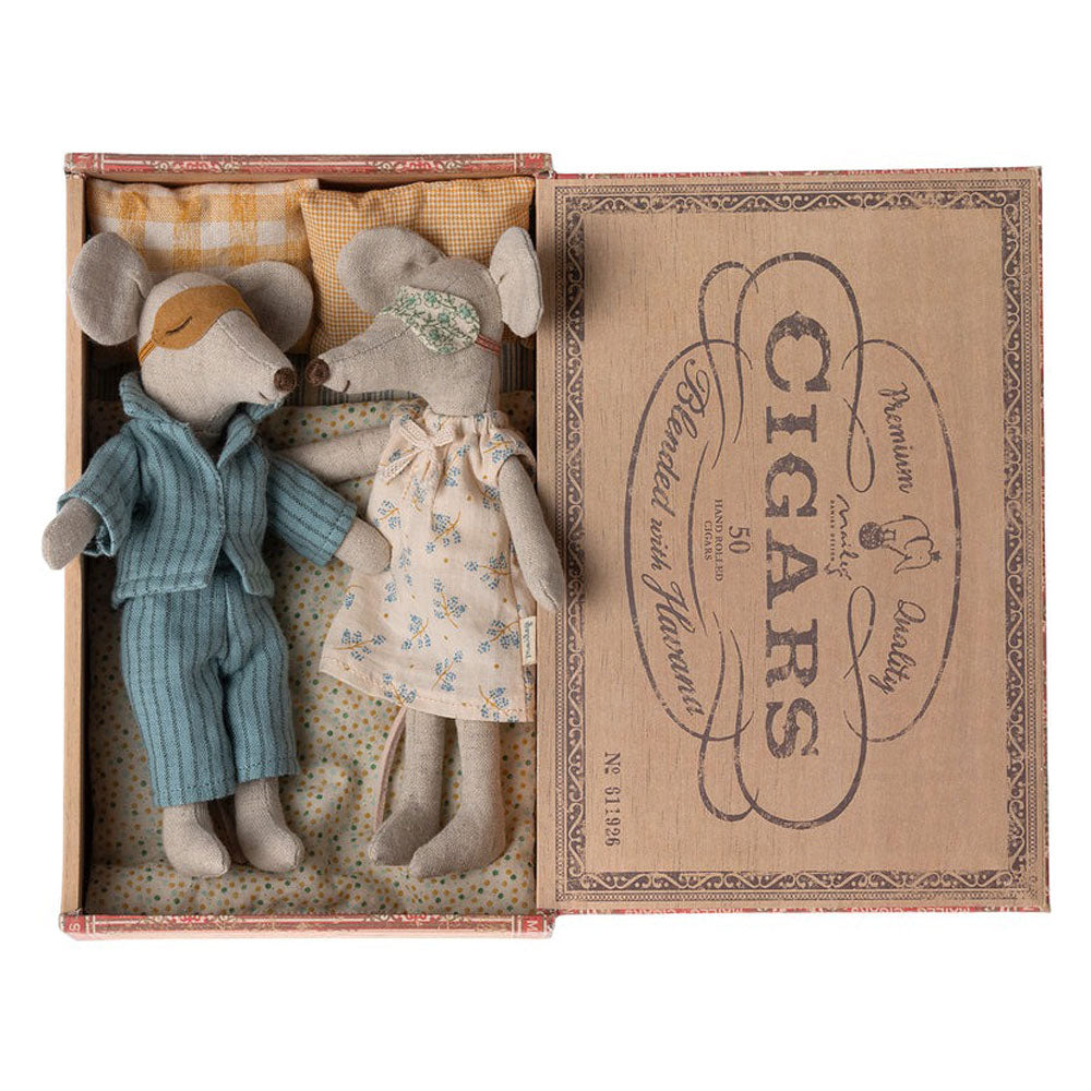 Maileg Mum and Dad Mice in Cigar Box