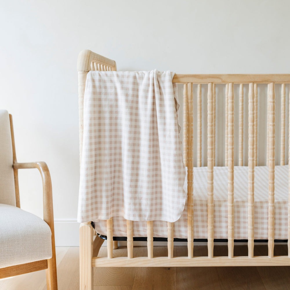 Saranoni Minky Stretch Luxe Crib Sheet - Gingham
