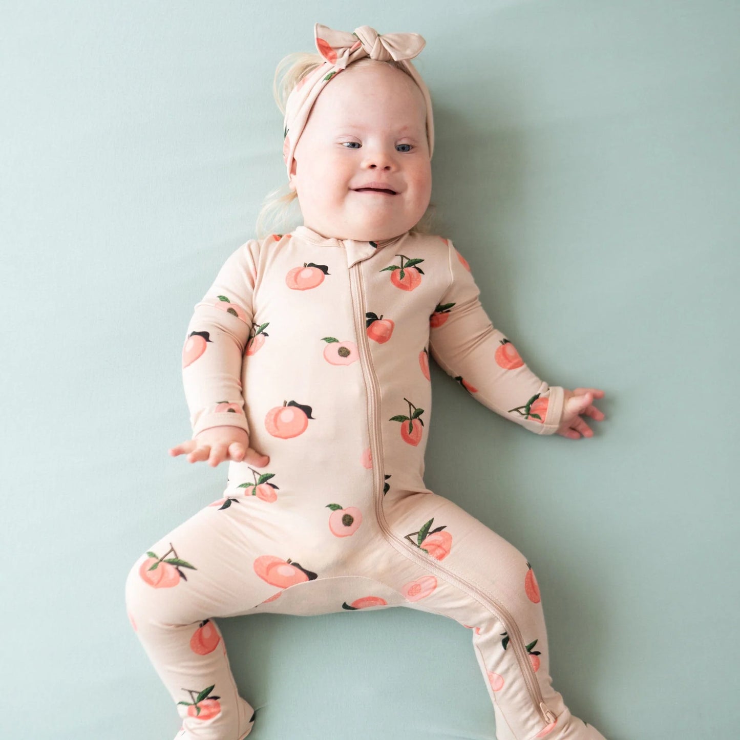 Kyte Baby Printed Zippered Footie - Peach 