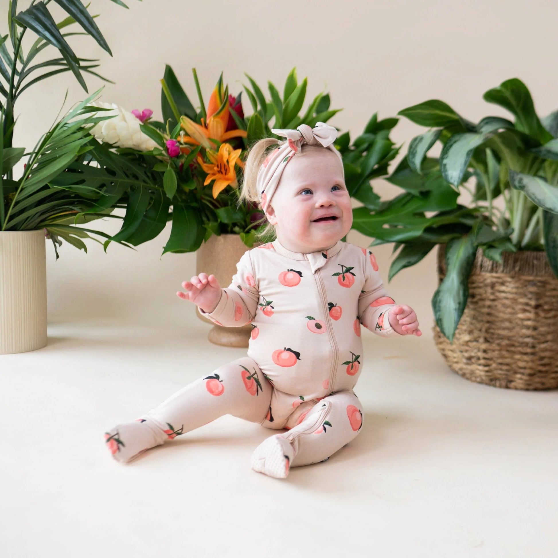 Kyte Baby Printed Zippered Footie - Peach 