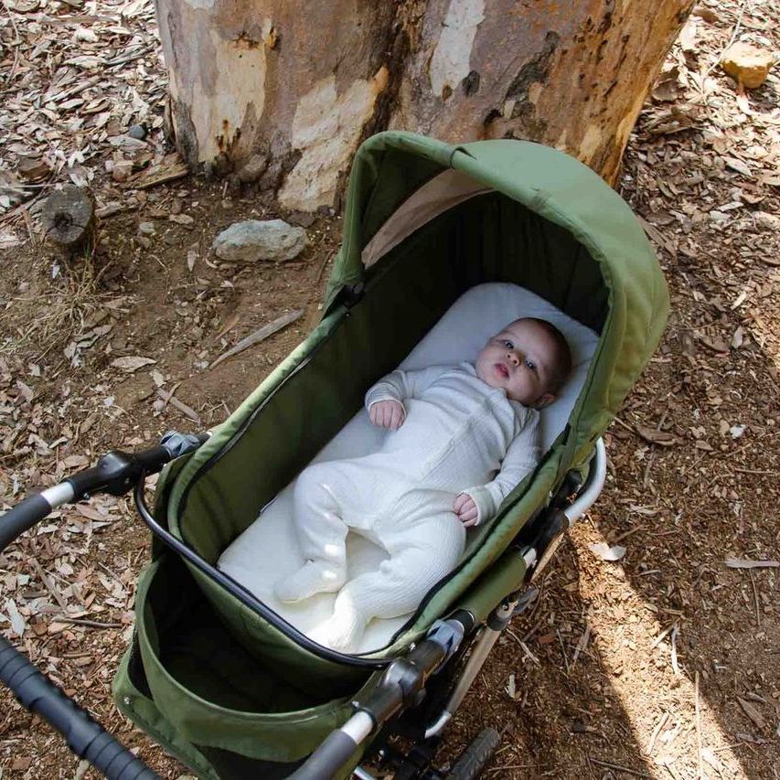Bumbleride Single Bassinet Mattress Cover with Baby - Organic Cotton - Natural