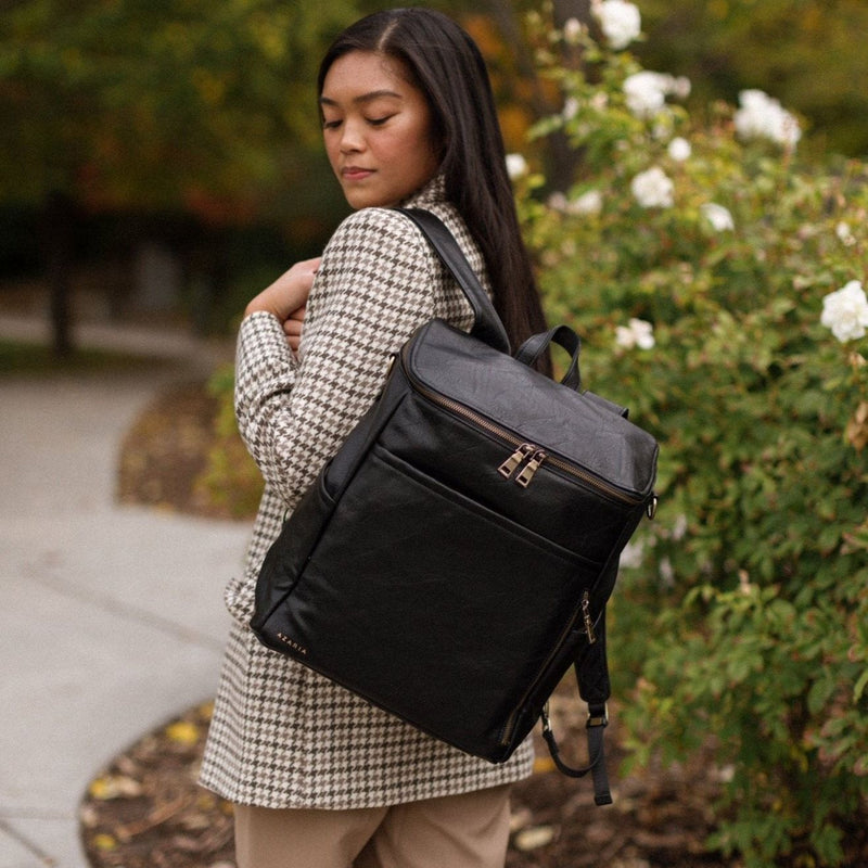Woman wearing Azaria La Mere Grand - Vintage Black with Antique Gold