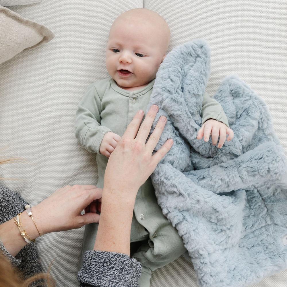 Mother and Baby with Saranoni Mini Dream Blanket - Heather Blue