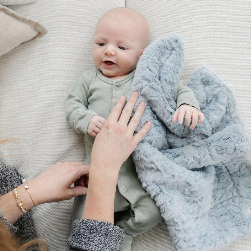 Mother and Baby with Saranoni Mini Dream Blanket - Heather Blue