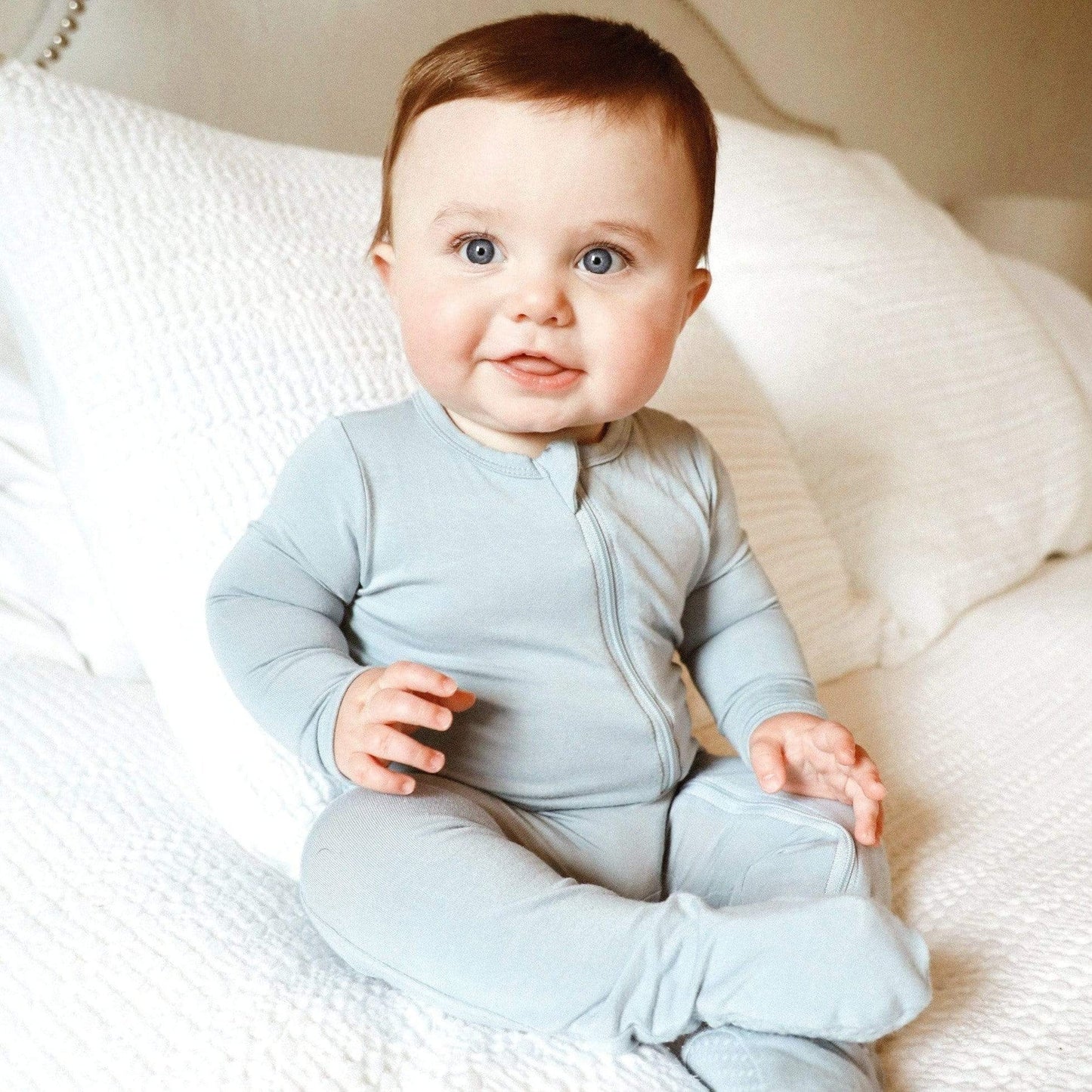 Kyte BABY Zippered Footie - Fog