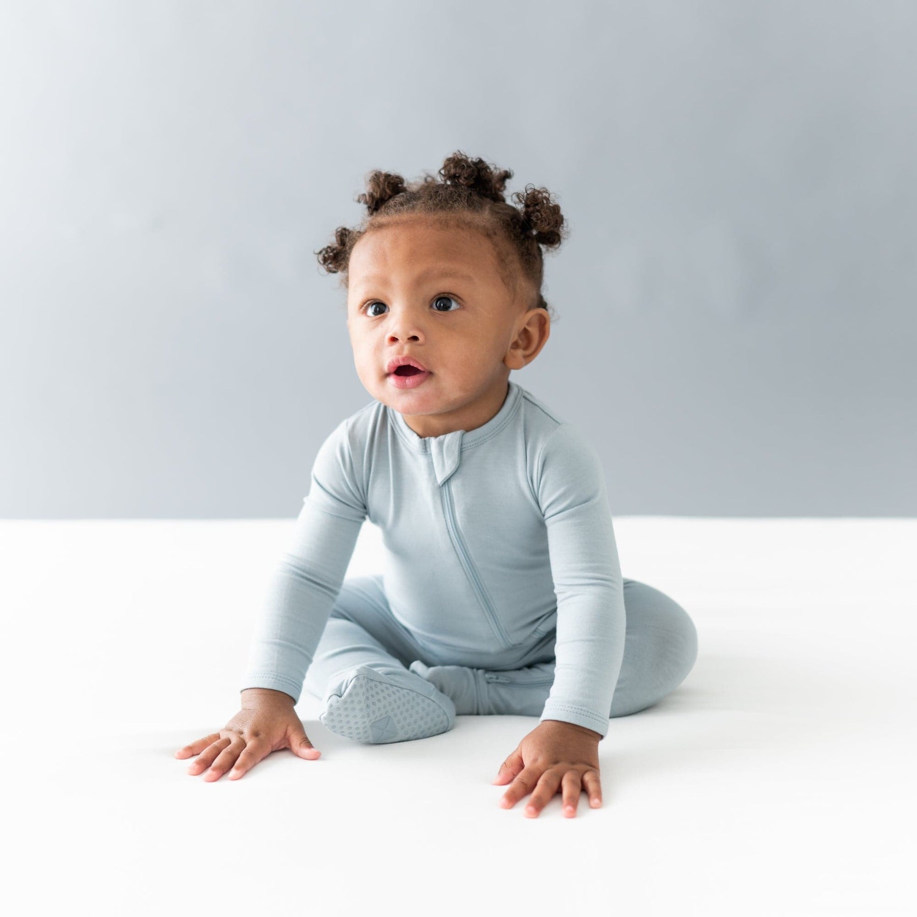 Kyte BABY Zippered Footie - Fog